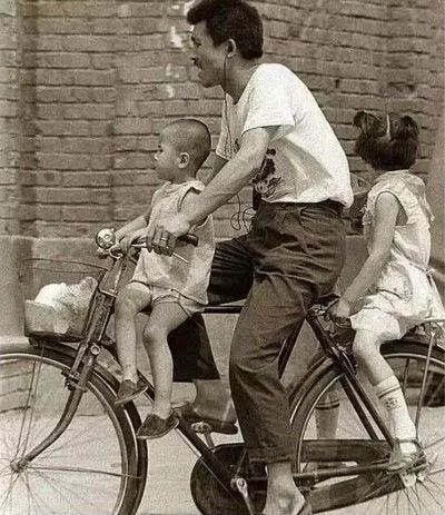 Riding bicycle picture 1